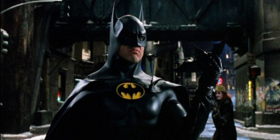 Michael Keaton Siap Comeback Jadi Batman thumbnail